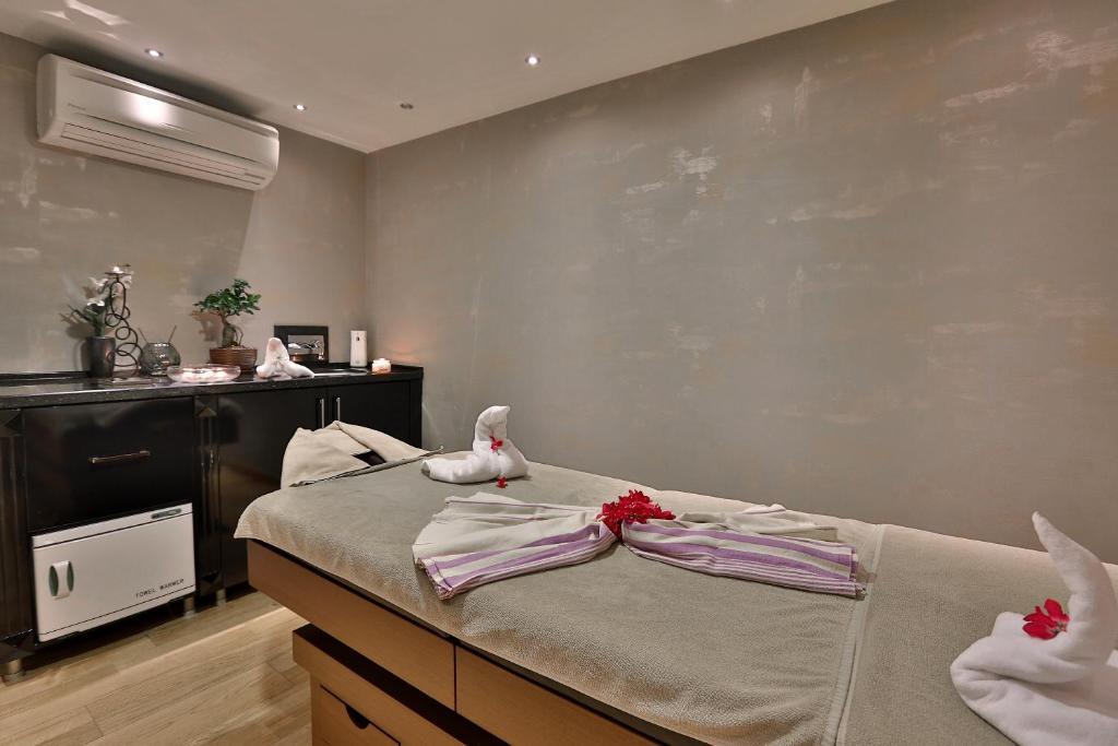 Queen Hotel & Spa Istanbul Exterior foto